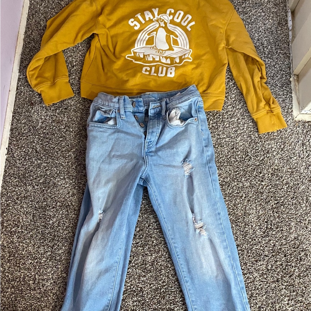Yellow Graphic Sweatshirt and Light Blue Distressed Jeans